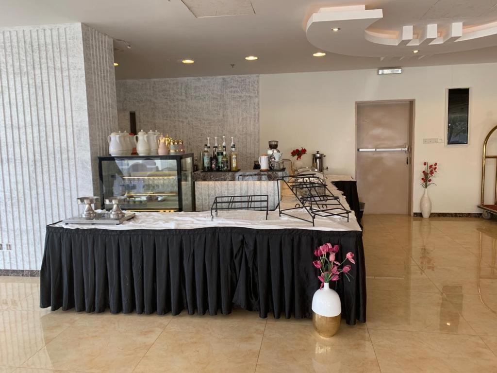 Almakan Hotel 113 Riyadh Bagian luar foto