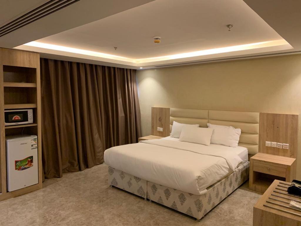 Almakan Hotel 113 Riyadh Bagian luar foto